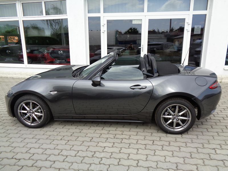 Mazda MX-5 1,5 132PS,Exc-line, PL.STŘECHA - fotka 9 z 36