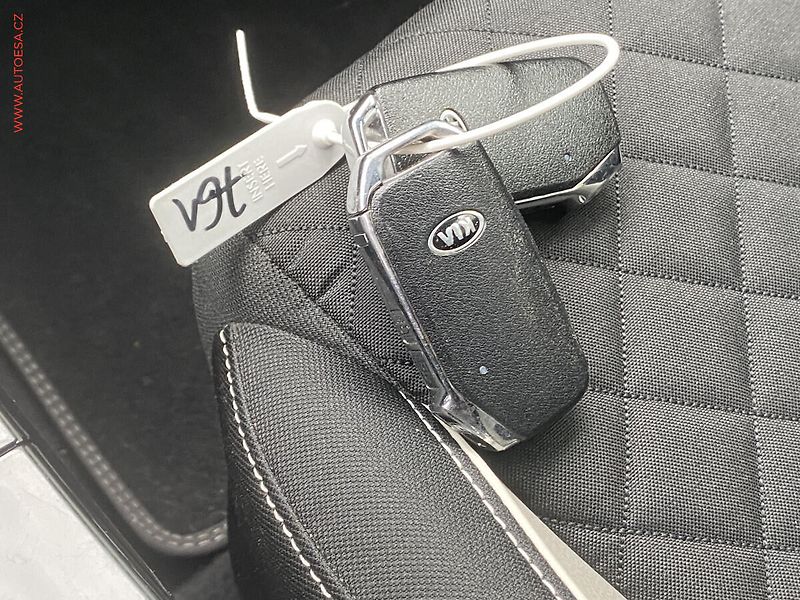 Kia ProCeed (2021) 1.5 T-GDi, GT Line, navi, TZ - fotka 18 z 18