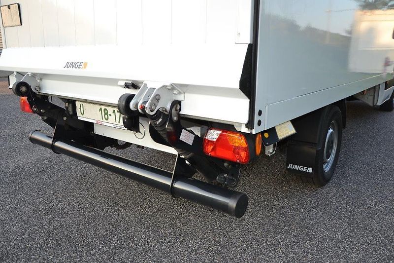 Mercedes-Benz Sprinter 317 hydr. čelo velká výbava  - fotka 25 z 51