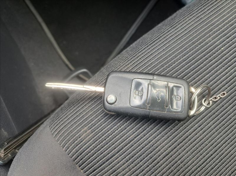 Volkswagen Golf Plus 1,6 FSI - fotka 23 z 36