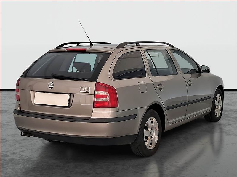 Škoda Octavia (2007) 1.9 TDI DPF, nová STK - fotka 5 z 15