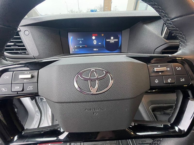Toyota ProAce 2.0 D-4D 144HP MT Active Navi - fotka 24 z 25