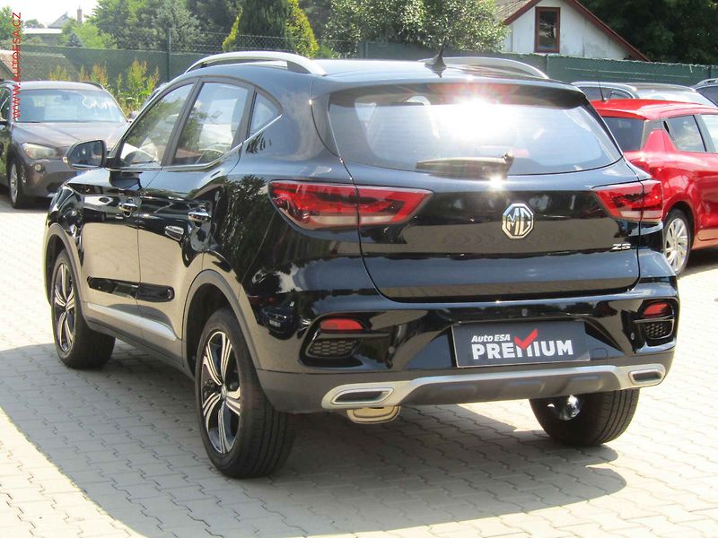 MG ZS (2024) 1.5DVVT, ČR, servis.kniha - fotka 6 z 18