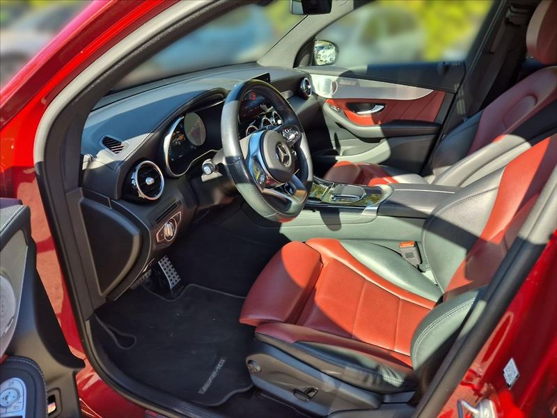 Mercedes-Benz GLC 2,0 300 d 4MATIC Coupe - fotka 7 z 19