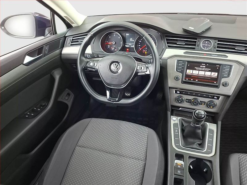 Volkswagen Passat (2015) 1.6 TDI, Serv.kniha, Tempomat - fotka 7 z 15