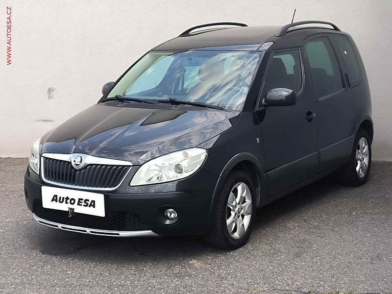 Škoda Roomster (2013) 1.6 TDi, Elegance, panor, TZ - fotka 3 z 15