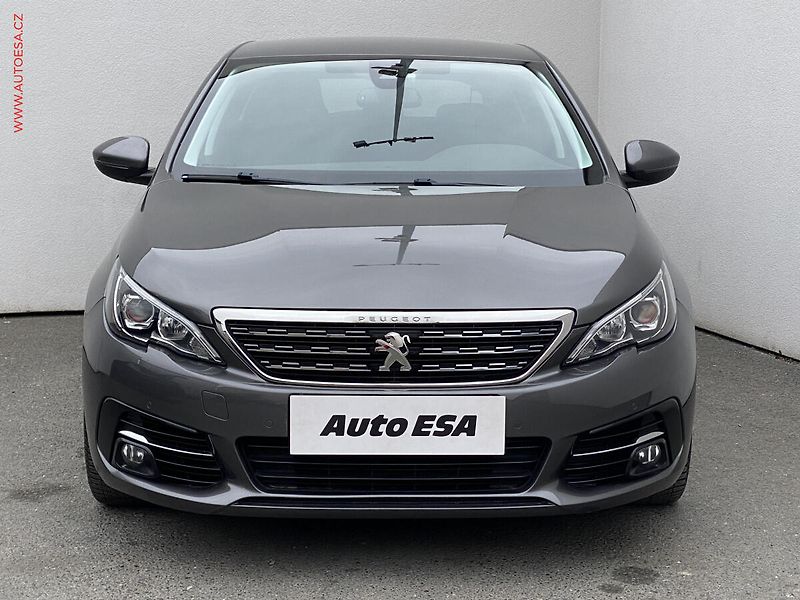 Peugeot 308 (2017) 1.2 PT, Allure, AT - fotka 2 z 16