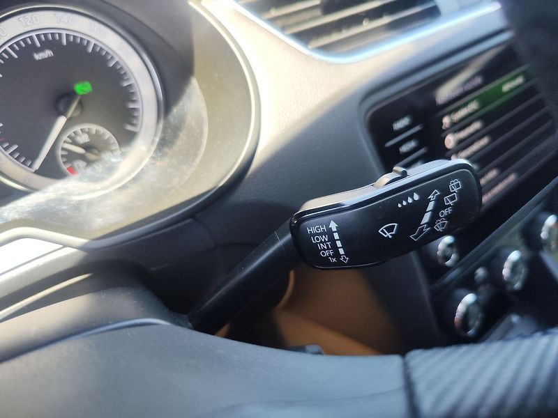 Škoda Octavia 1.5 TSi/110kW Style DSG - fotka 29 z 33