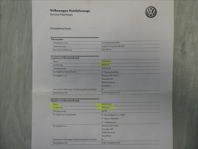 Volkswagen Caddy 2,0 TDi 1.majitel,závěs,tempom - fotka 42 z 49