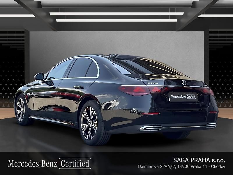 Mercedes-Benz Třídy E 200 4MATIC Avantgarde - fotka 7 z 18