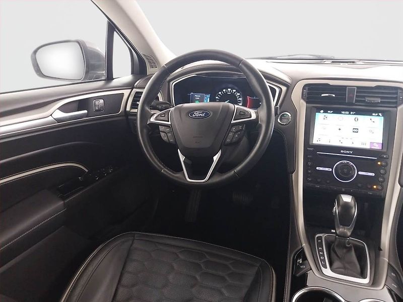 Ford Mondeo (2018) Vignale 2.0 Hybrid, Automat - fotka 7 z 26