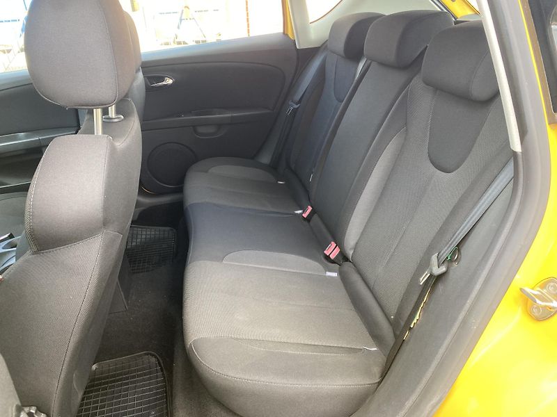 Seat Leon (2007) 2.0TFSi FR,147kW,TEMP,KLIMA!! - fotka 33 z 40