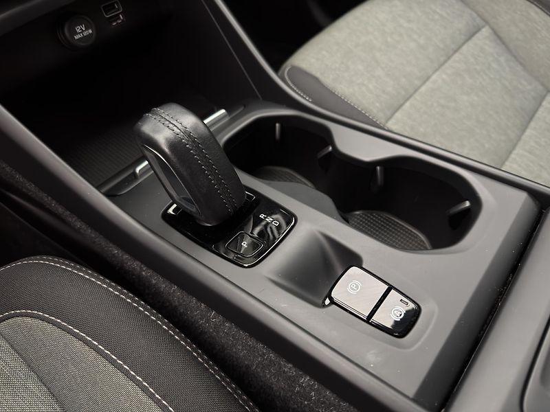 Volvo XC40 D3 MOMENTUM AUT  - fotka 26 z 46