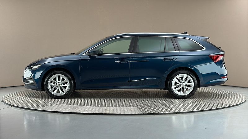 Škoda Octavia 2.0 TDI DSG Style Combi - fotka 4 z 26