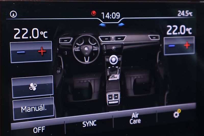 Škoda Superb (2019) Style 2.0 TDI, Automat - fotka 17 z 32