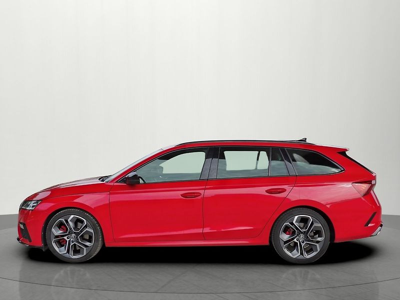 Škoda Octavia 2.0 TSI 180kW DSG RS ČR DPH - fotka 2 z 29