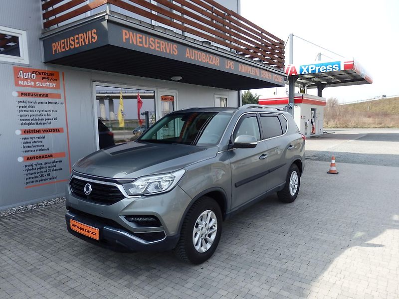 SsangYong Rexton 2.2 D 133 kW 4WD NAVIGACE - fotka 1 z 21