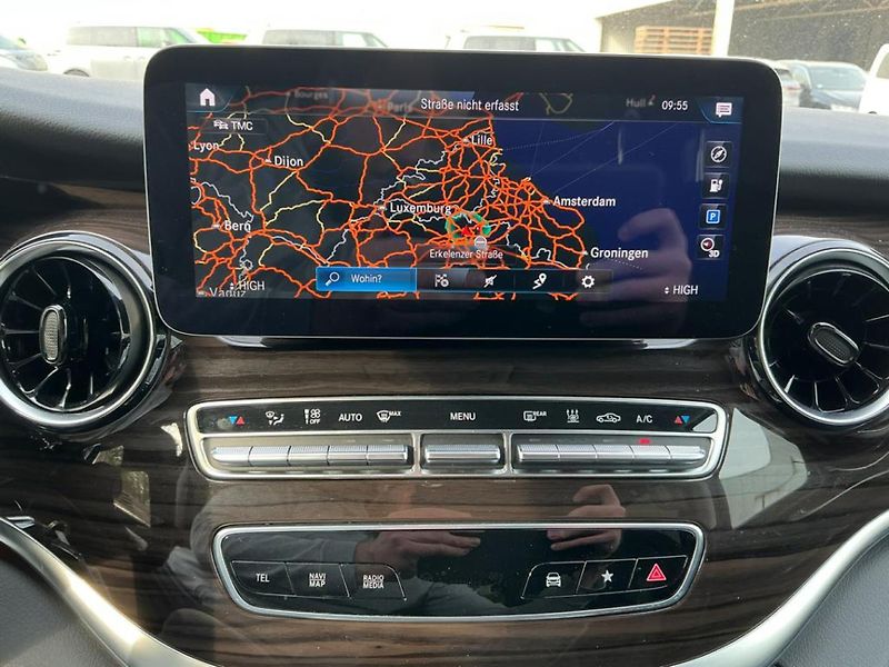 Mercedes-Benz EQV (2021) EQV 300 Long - fotka 17 z 17