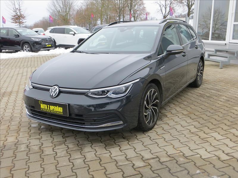 Volkswagen Golf Variant 1,5 TSI STYLE ČR 110KW DSG ČR - fotka 3 z 23