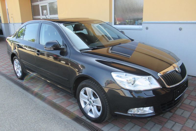 Škoda Octavia 1.4 TSi ELEGANCE EL.ŠÍBR XENON - fotka 1 z 35