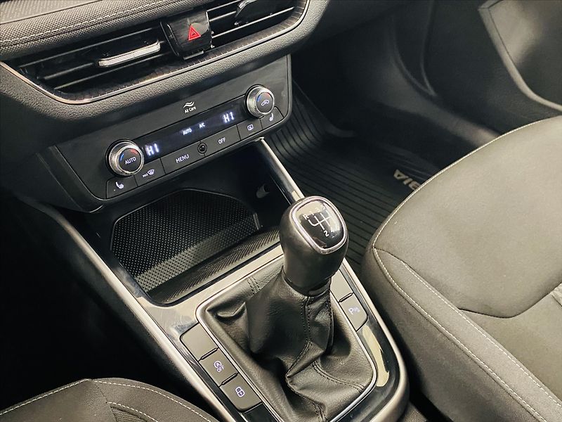 Škoda Fabia 1,0 TSI 81kW Style Plus - fotka 18 z 25