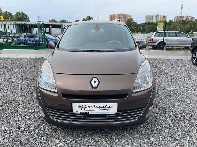 Renault Grand Scénic (2010) 1.5 dCi,78kW,ČR,AC - fotka 8 z 32