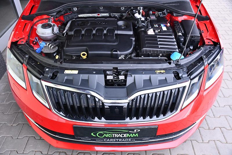 Škoda Octavia 1.6TDi STYLE ACC ČR - fotka 36 z 37