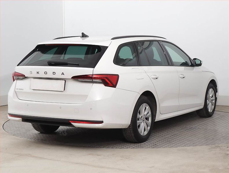 Škoda Octavia (2024) Selection 1.5 TSI - fotka 5 z 19