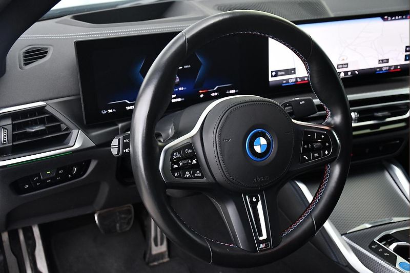 BMW i4 M50 LASER H/K 1M K360° ZÁRUKA - fotka 23 z 47