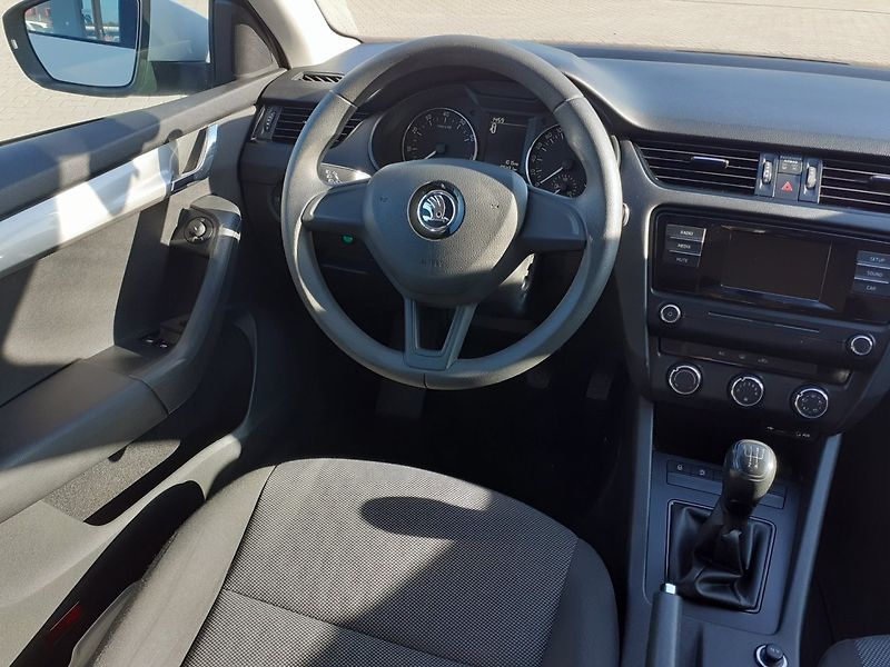 Škoda Octavia (2016) 1.2 TSi ČR 63kW - fotka 8 z 23