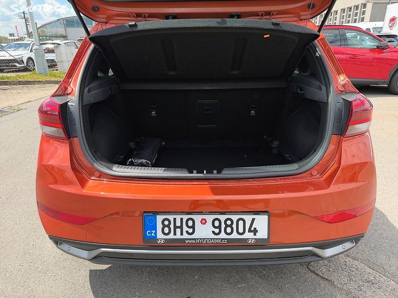 Hyundai i30 1,0 T-GDI Style Safety - fotka 5 z 12