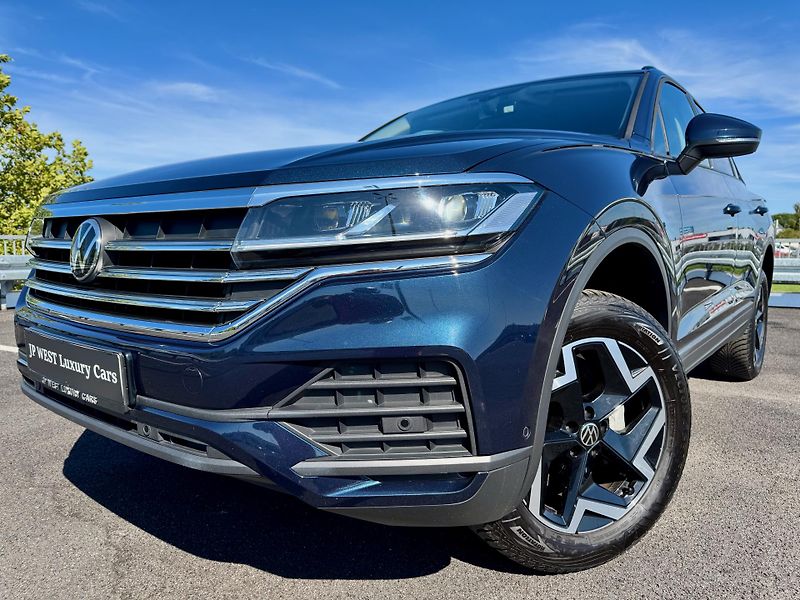 Volkswagen Touareg (2024) Model 2025, Kůže, VZDUCH,Tažné - fotka 2 z 43