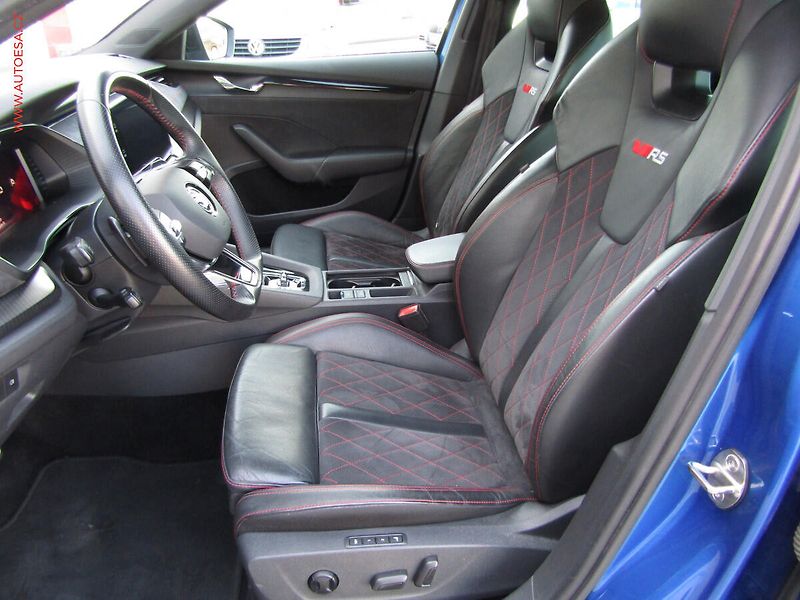 Škoda Octavia (2020) 2.0 TDi 4x4, ČR, RS, DSG, LED - fotka 9 z 22
