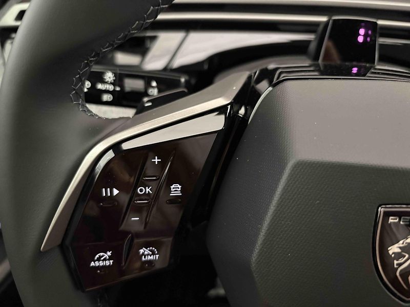 Peugeot 3008 (2026) Business Hybrid 145 e-DCS6 - fotka 17 z 45