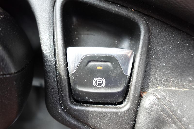 Iveco Daily 3,0 HPT  35S18 PLACHTA SPANÍ - fotka 23 z 31