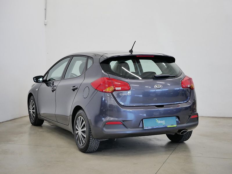 Kia Ceed - fotka 7 z 23
