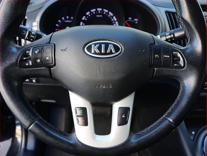 Kia Sportage (2012) 2.0 CRDi, 4X4, Automat, Navi - fotka 19 z 20