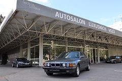 BMW Řada 7 750i V12 E32 220kW - fotografie inzerátu