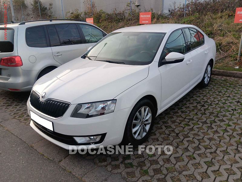 Škoda Octavia (2016) 1.2 TSi, ČR, Ambition, AC - fotka 1 z 3