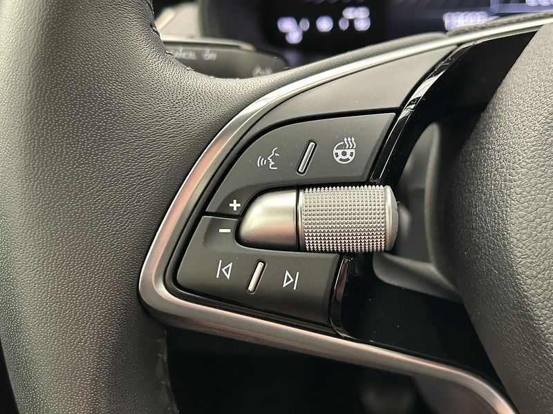 Škoda Scala 1.5 TSI Top selection - fotka 19 z 29
