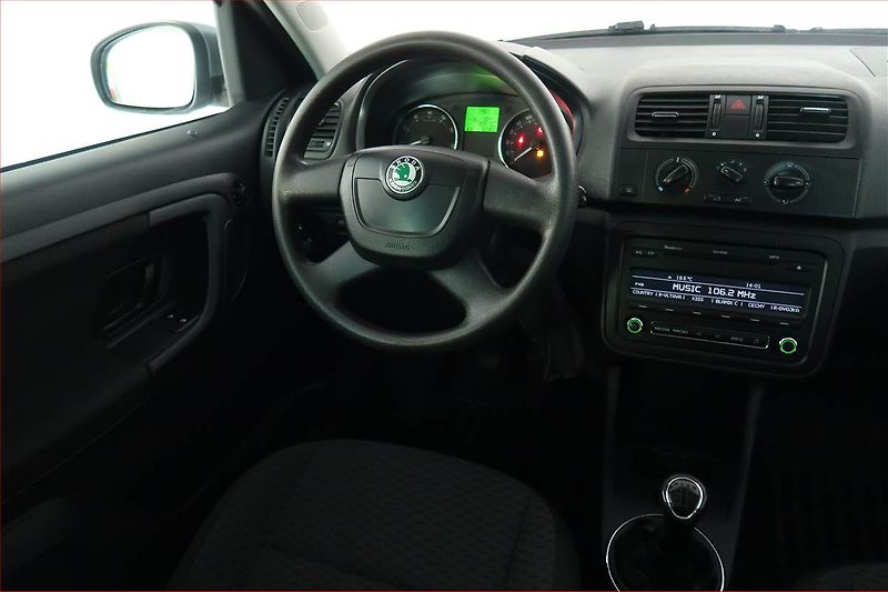 Škoda Roomster (2011) Ambition 1.2 TSI - fotka 7 z 14