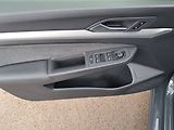 Volkswagen Golf (2023) LIFE 1.0 e-TSI / 81 kW DSG7 - náhled 15