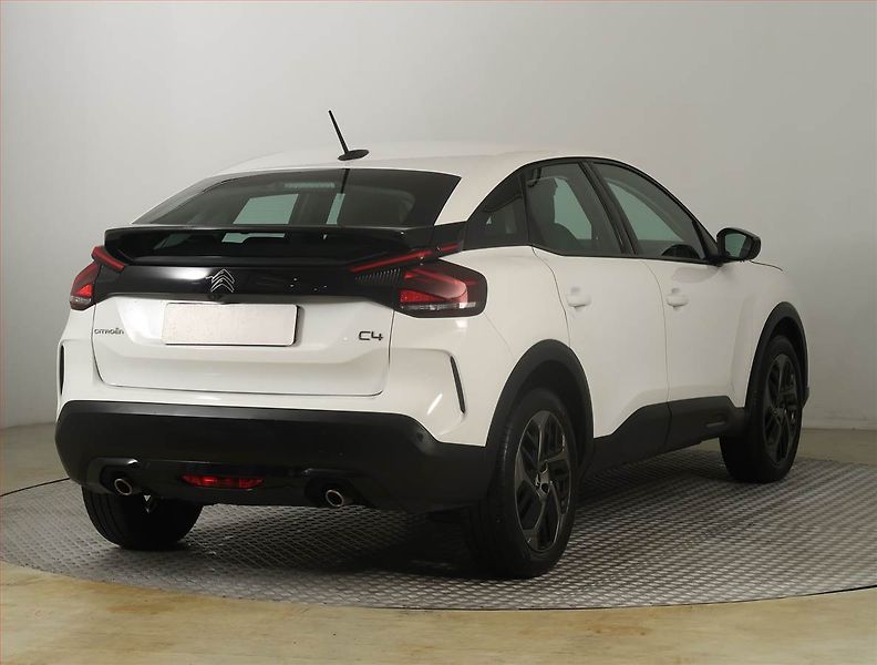 Citroën C4 (2024) 1.2 PureTech, Automat, ČR - fotka 5 z 23