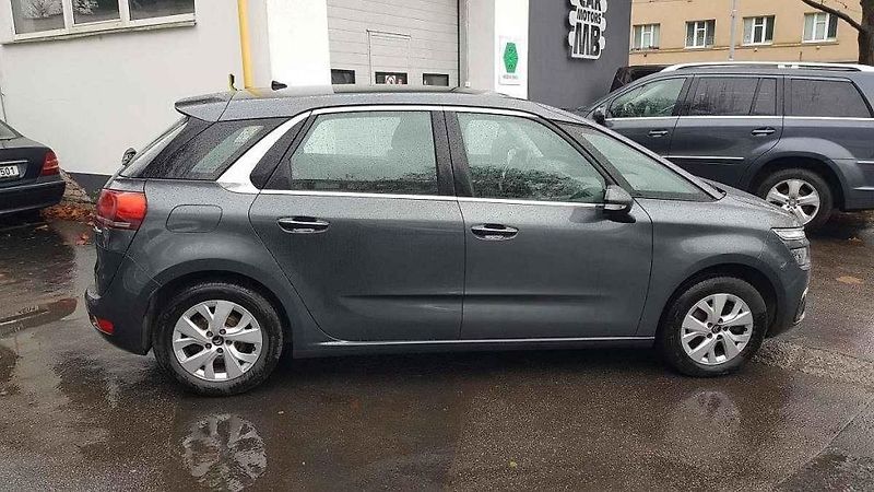 Renault Scénic 1,5 DCi Xmod