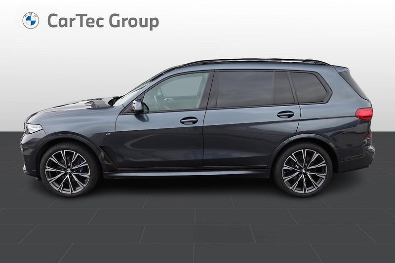 BMW X7 M50d - fotka 3 z 14