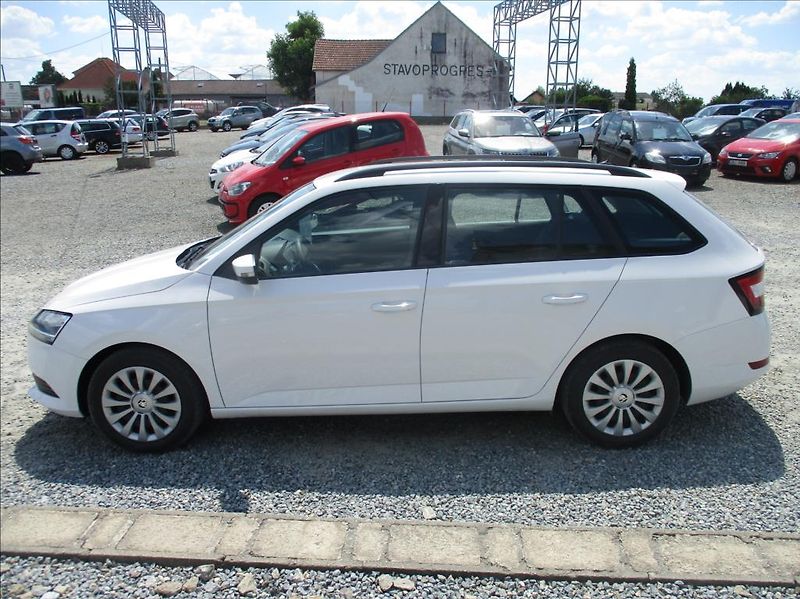 Škoda Fabia 1,0 TSI, klima,servis,DPH,CZ, - fotka 8 z 23