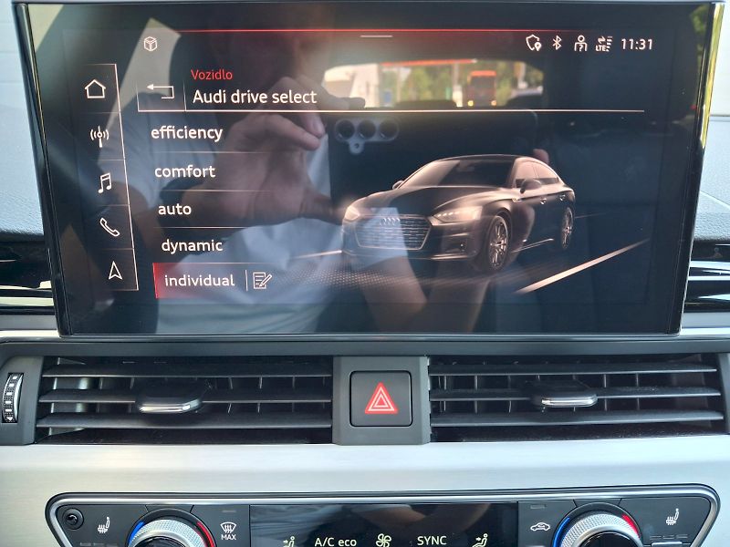 Audi A5 (2024) S-LINE Quattro DSG 2,0TSi 195k - fotka 23 z 35