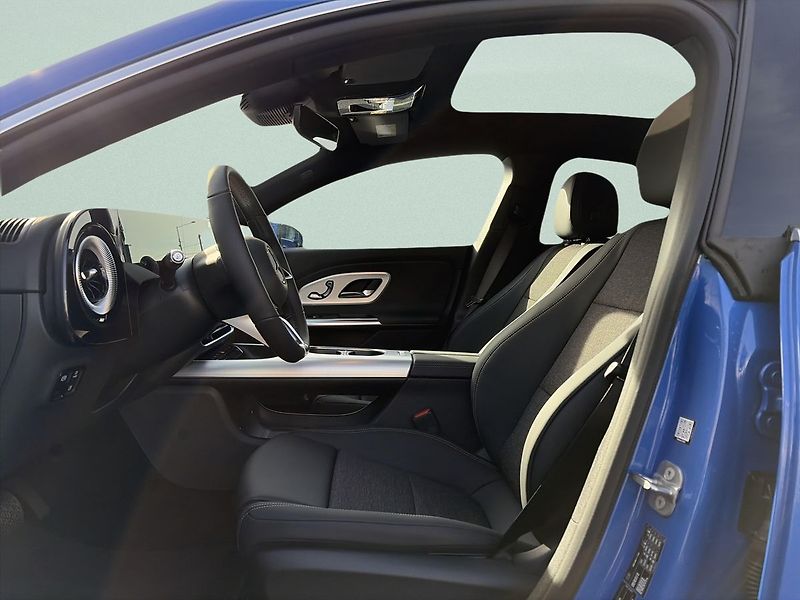 Mercedes-Benz CLA 250+  EQ - fotka 13 z 15