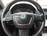 Škoda Octavia (2012) 1.6 TDI, Serv.kniha, Navi - náhled 16