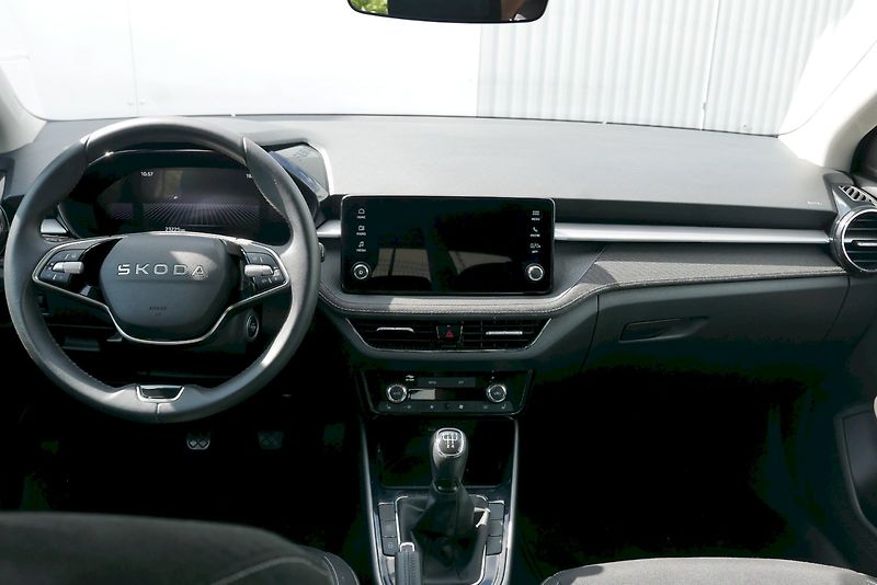 Škoda Fabia (2025) 1.0 TSI 70 kW M5° Top Selectio - fotka 5 z 27
